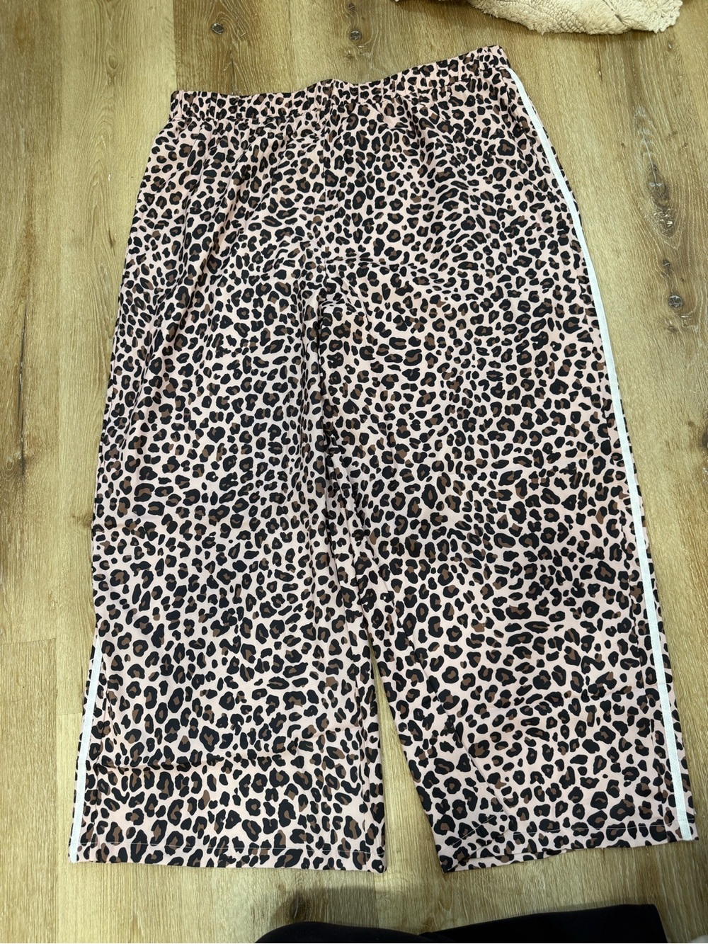 Wide Leg Pink Leopard-Print Pull-On Pants with Side Stripe